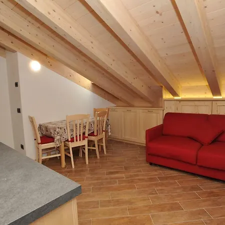 Apartament Casa Viola Isolaccia