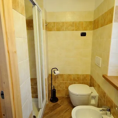 Casa Viola Isolaccia